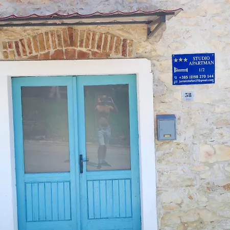 Διαμέρισμα Sara & Dario *